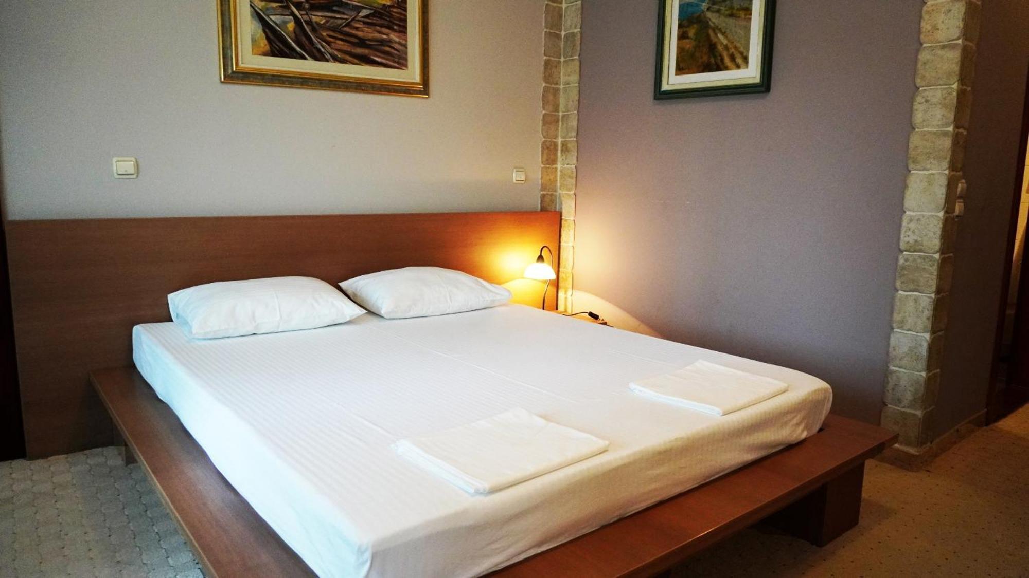 Hotel Vila Ivankovic Buna Phòng bức ảnh