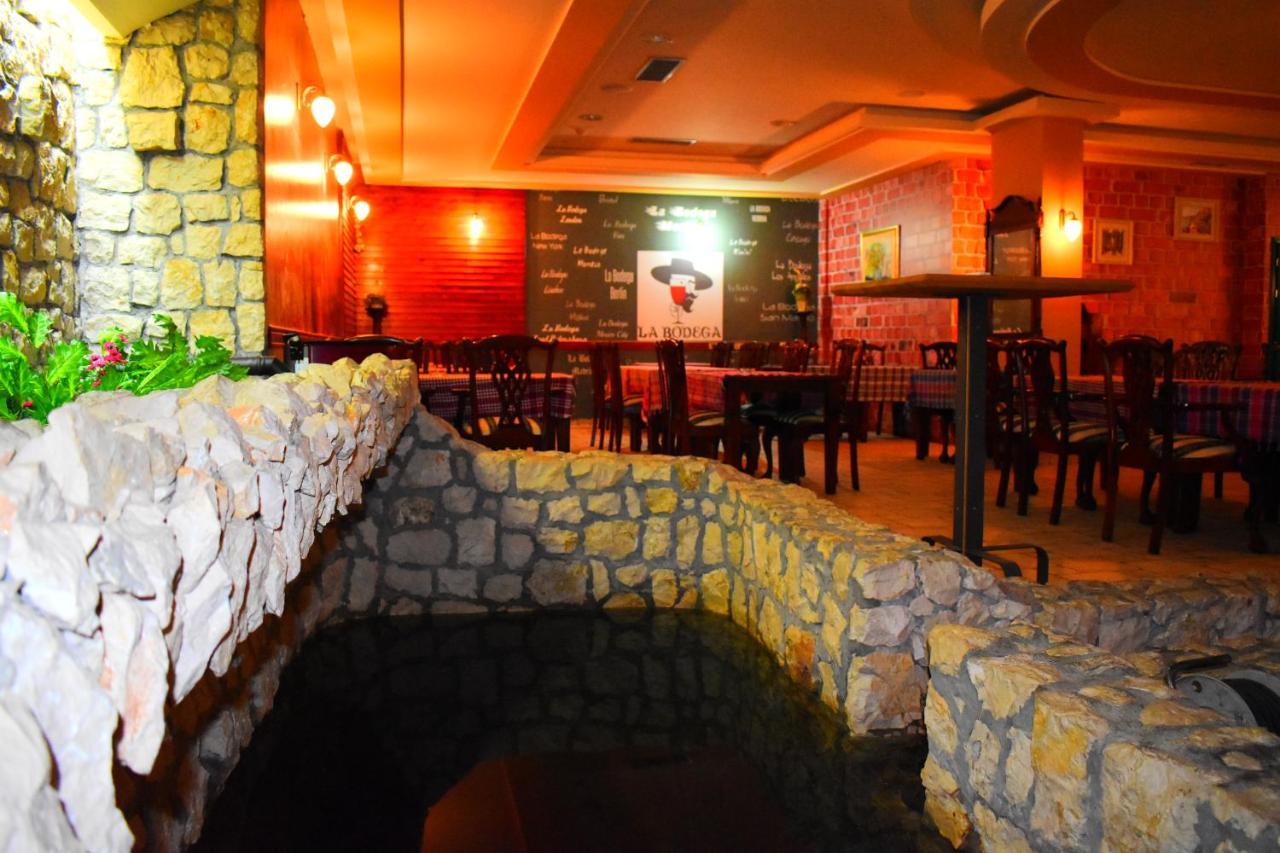 Hotel Vila Ivankovic Buna Ngoại thất bức ảnh